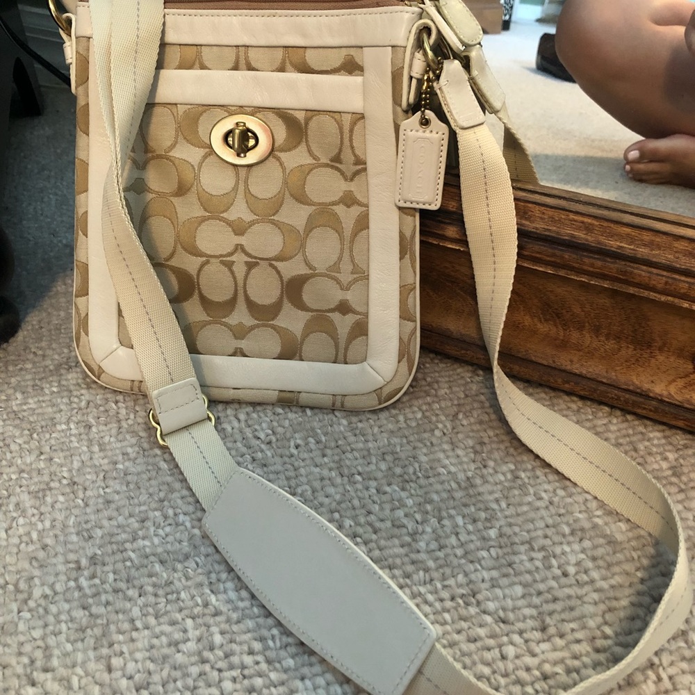 Crossbody Coach Purse